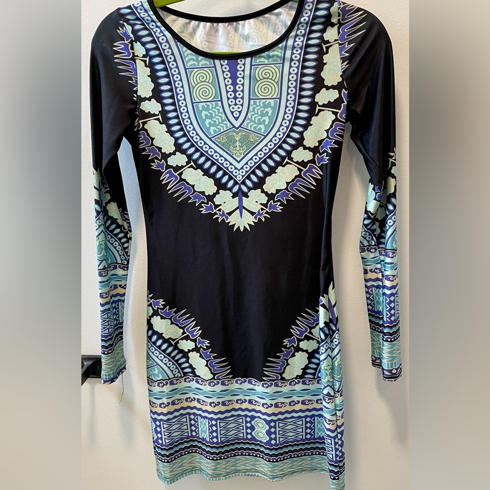 Long sleeve stretch dress
